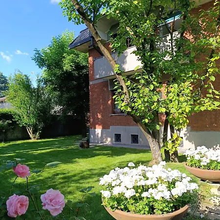 Garden House Tatil Evi